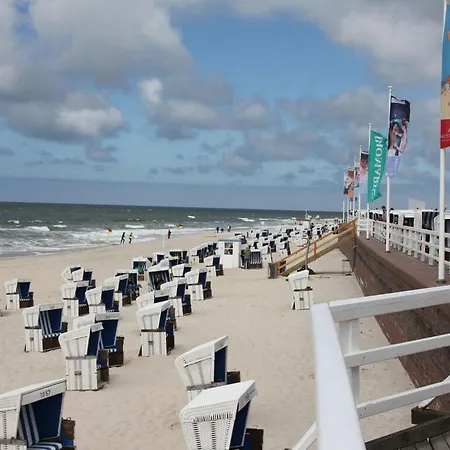 Kapitanshaus In Front Of Sylt كلانكسبول